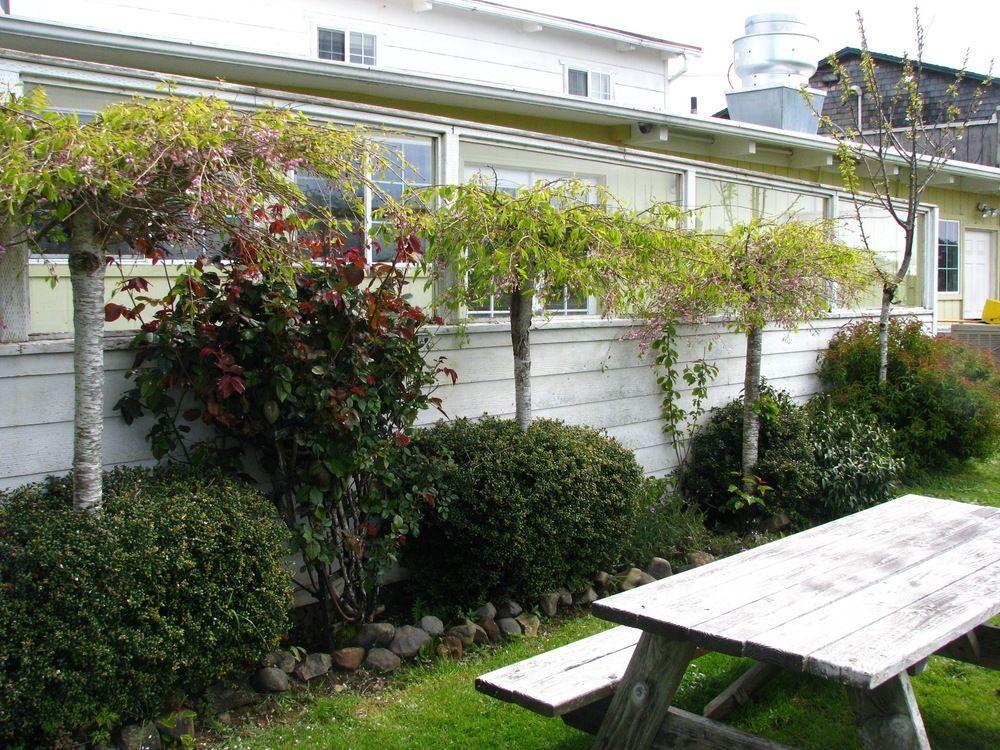 Pacific City Inn Bagian luar foto
