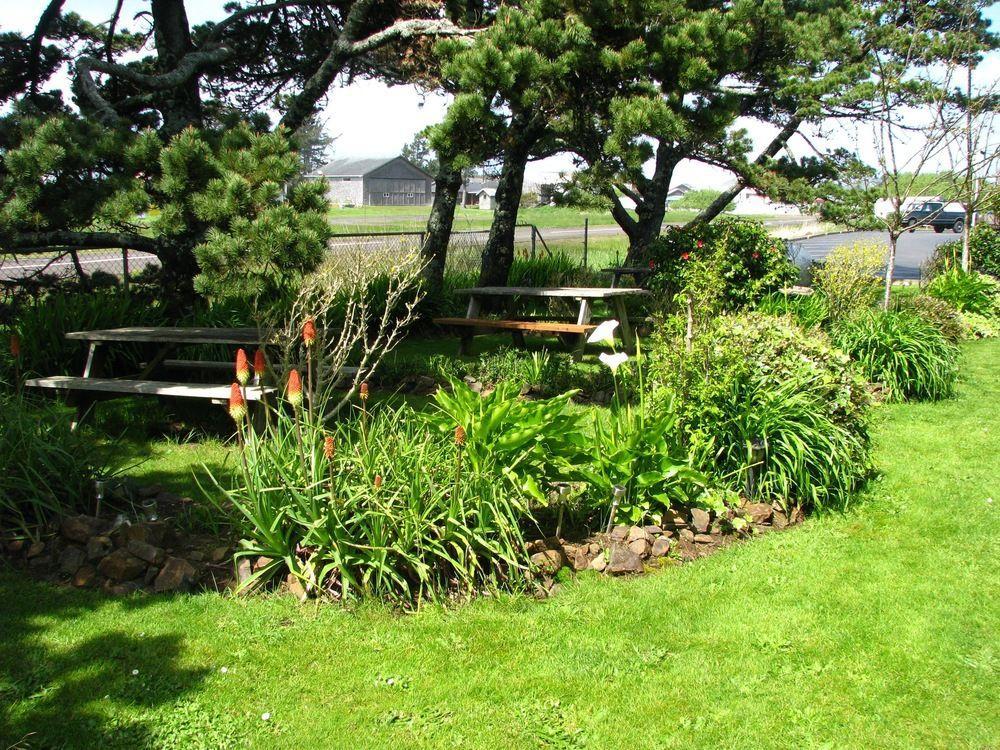 Pacific City Inn Bagian luar foto