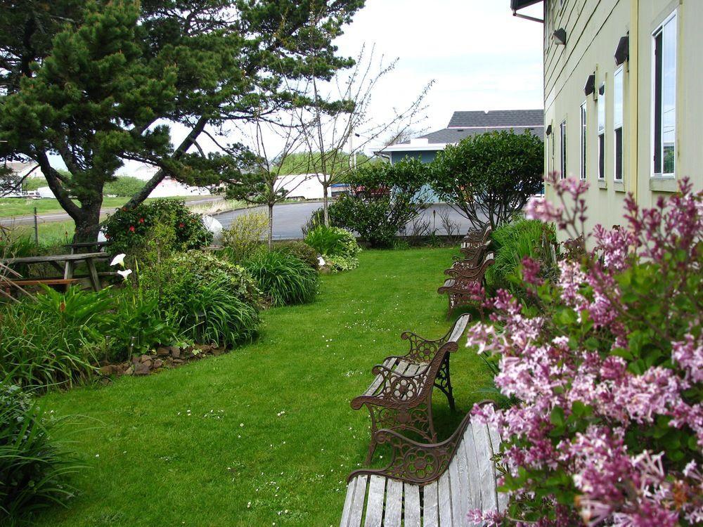 Pacific City Inn Bagian luar foto