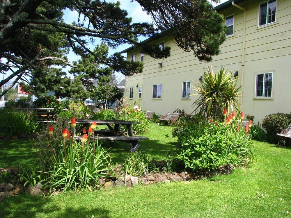 Pacific City Inn Bagian luar foto