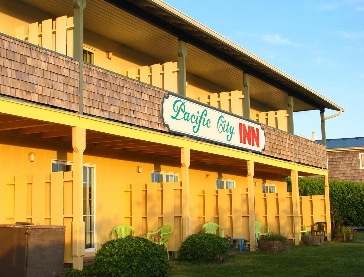 Pacific City Inn Bagian luar foto