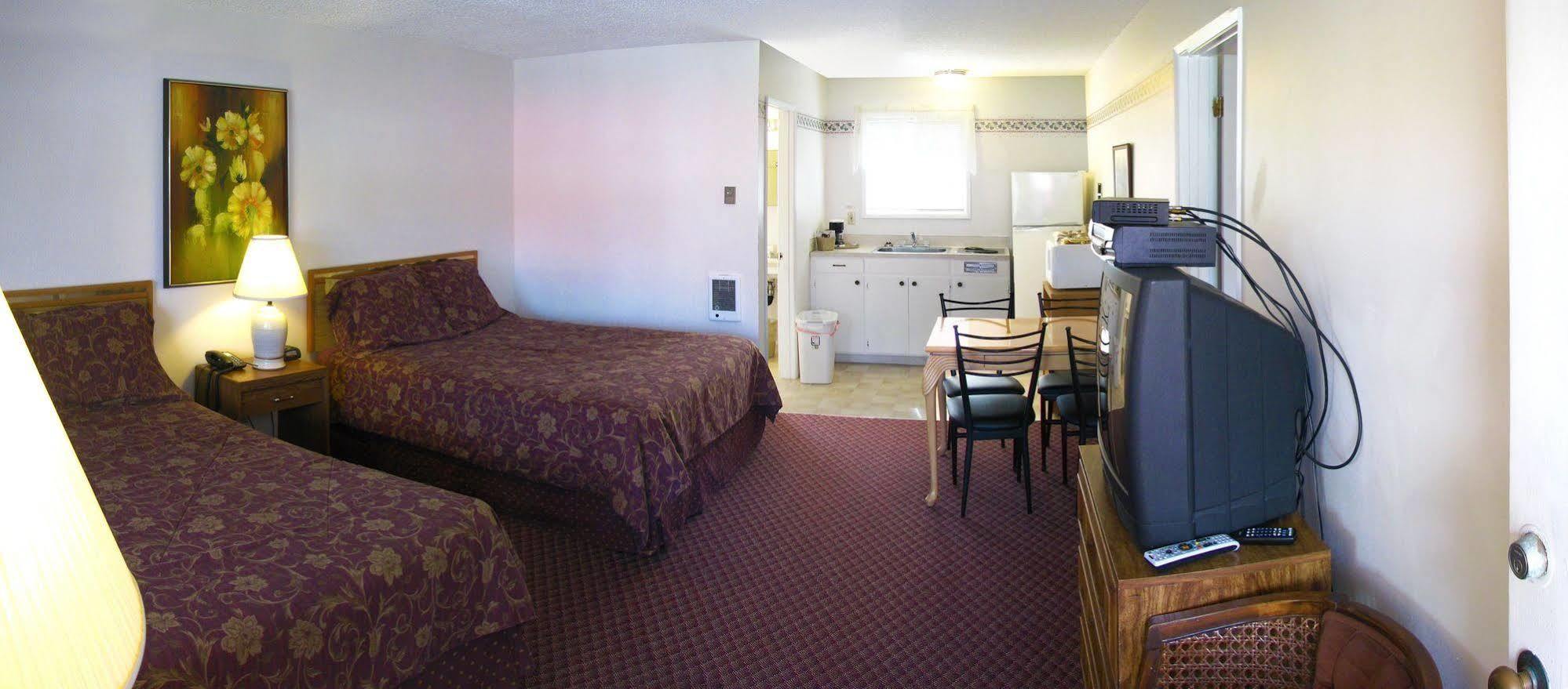 Pacific City Inn Bagian luar foto