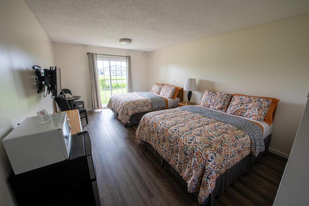 Pacific City Inn Bagian luar foto